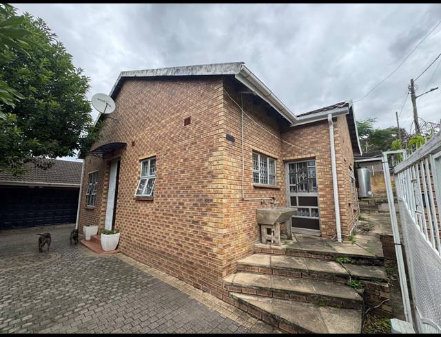 4 BEDROOM HOUSE FOR SALE IN NORTHDENE